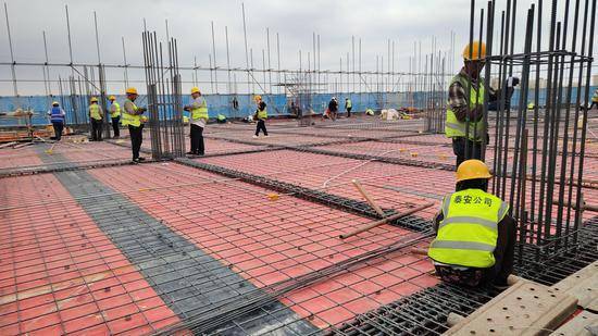 石河子城投·石城坊和苑商業建設項目全力衝刺竣工目標:建設項目